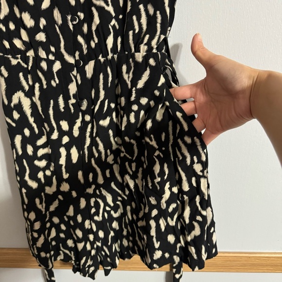 Rails Black Romper Size Small - Picture 12 of 13